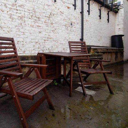 Lovely 2 Bedroom Apartment In Tooting 伦敦 外观 照片