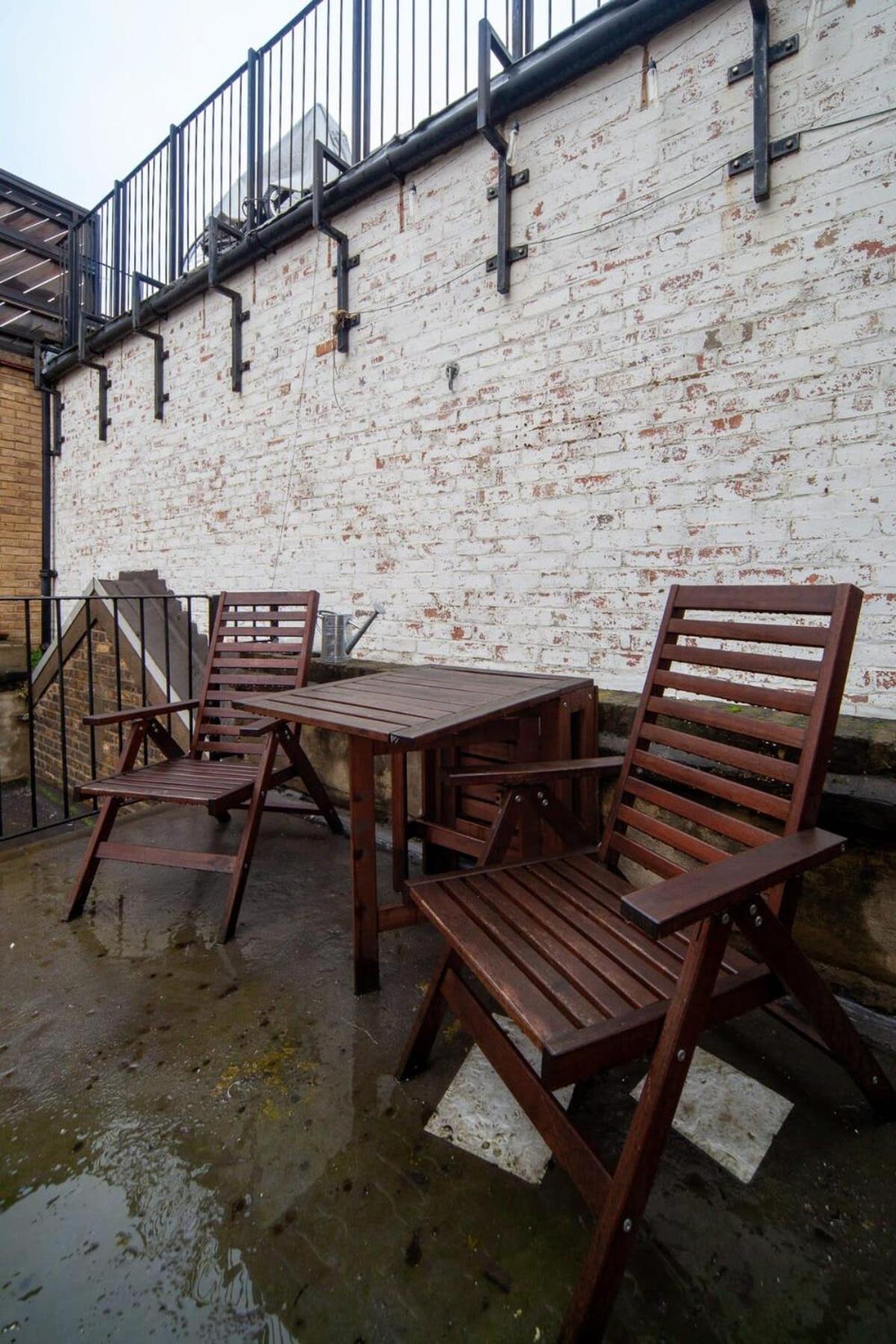 Lovely 2 Bedroom Apartment In Tooting 伦敦 外观 照片
